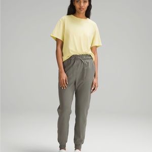 LULULEMON Women's Athletic Jogger Classic Fit Track Pants In Green Size 10 Sage